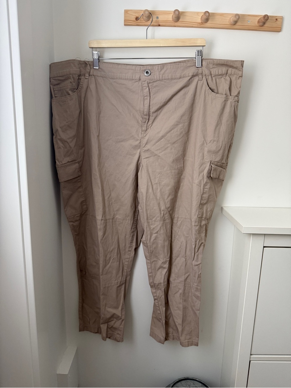Plus Size “In Every Story”Khaki Cargo Pants - Casual Lightweight - Size 28P